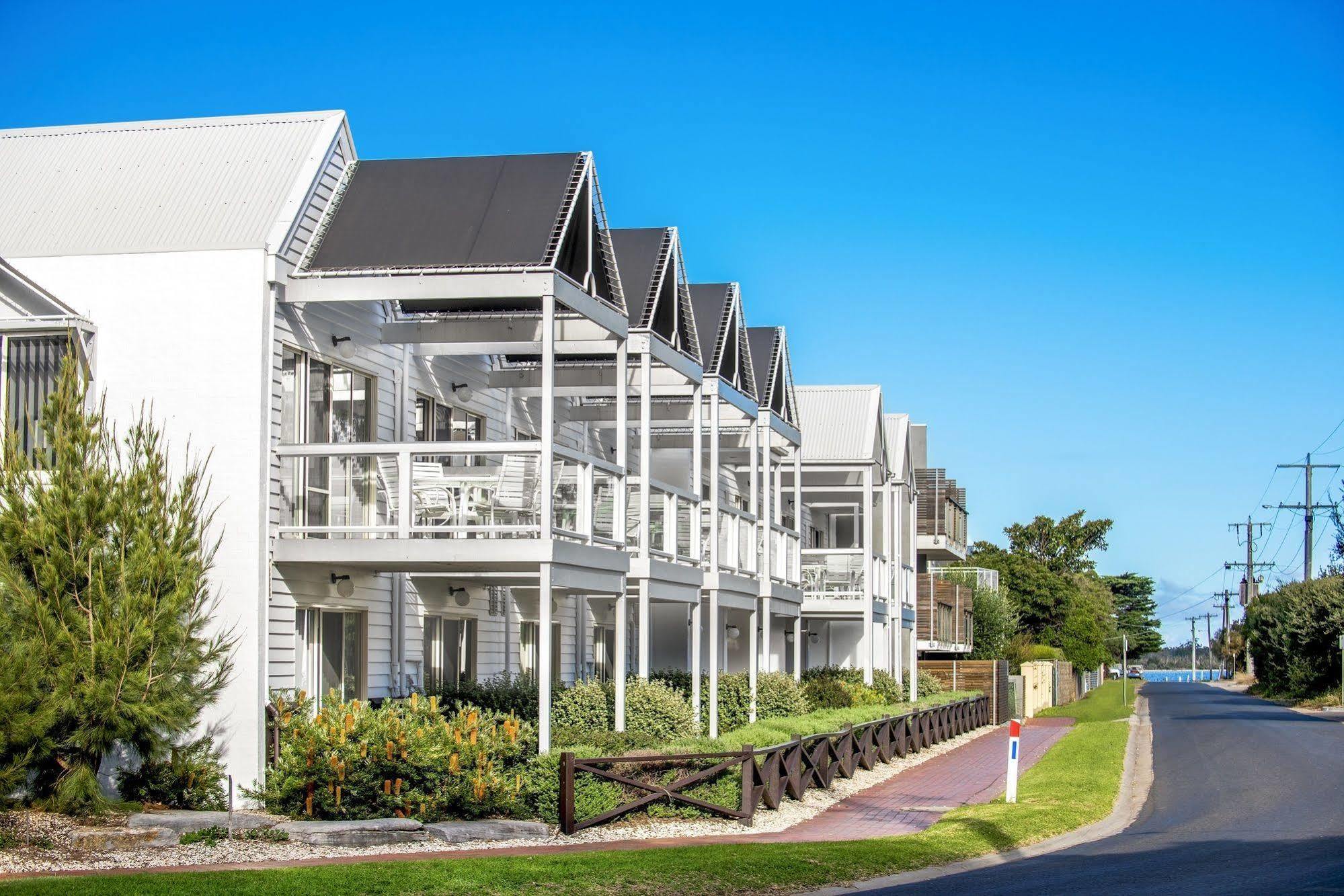 The Moorings At Metung Hotel Exterior photo