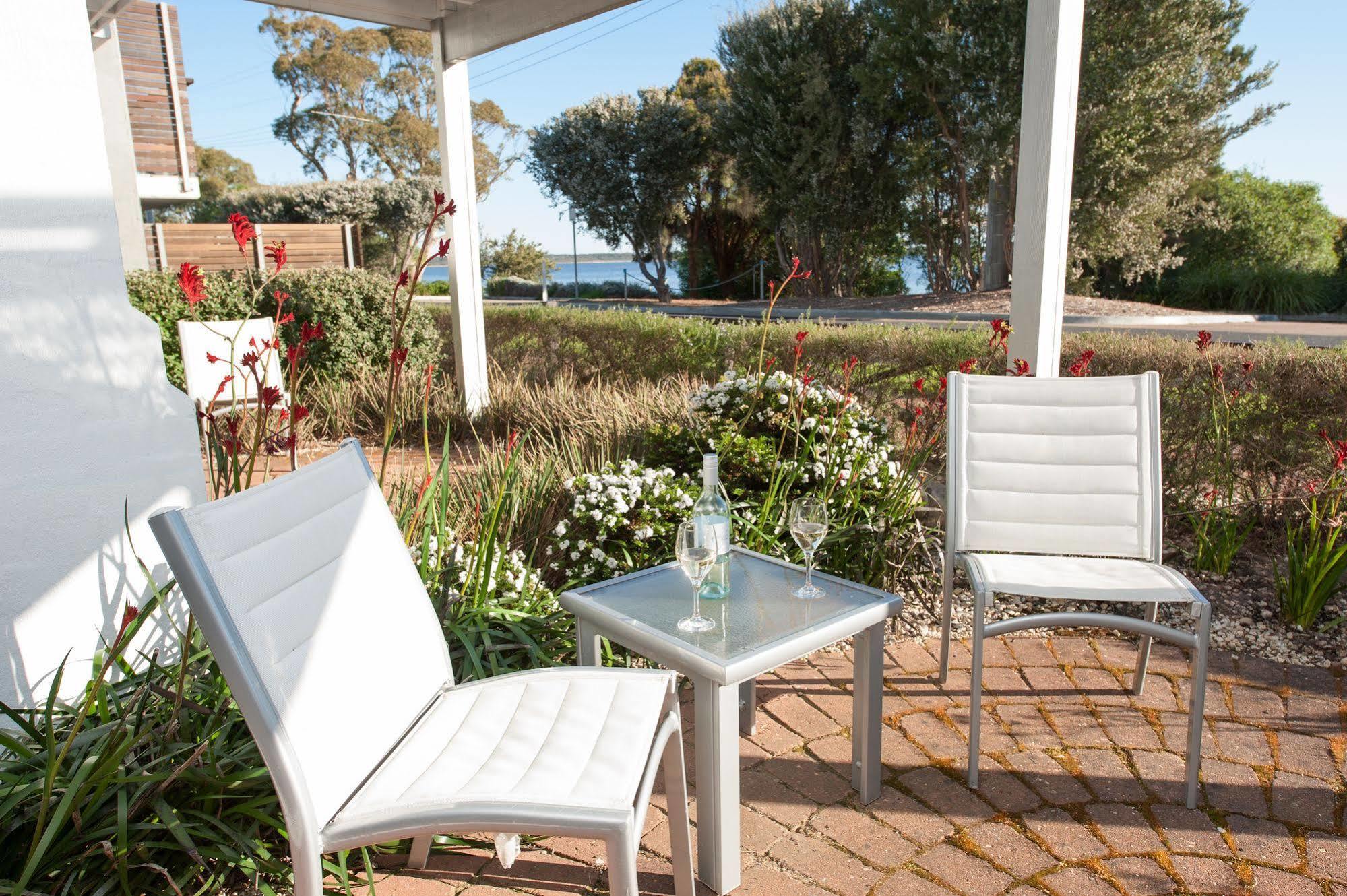 The Moorings At Metung Hotel Exterior photo